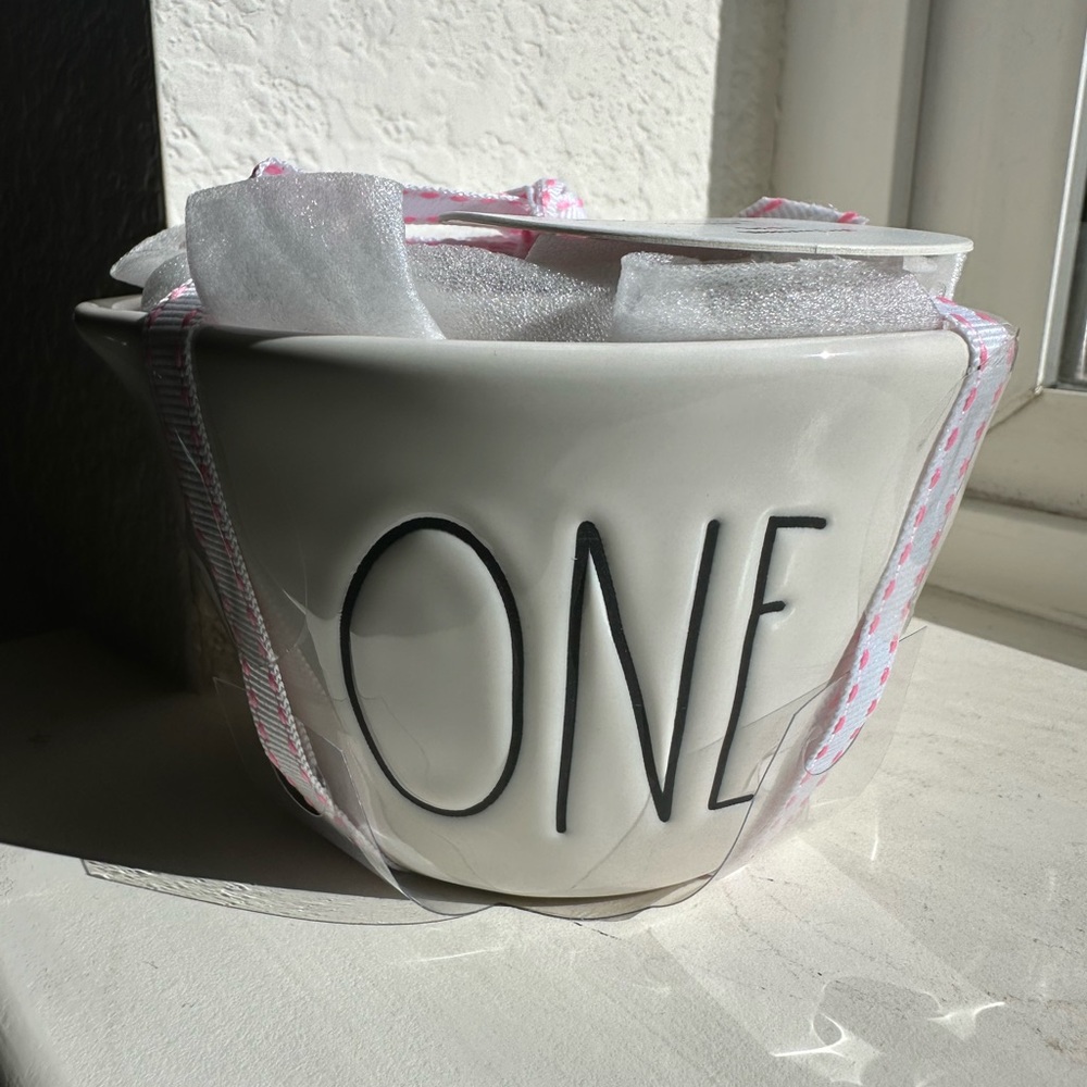 Rae Dunn Measuring Cups
